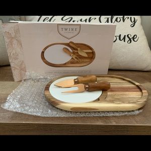 FINAL MARKDOWN NEW Rose Gold Trimmed Cheese Board